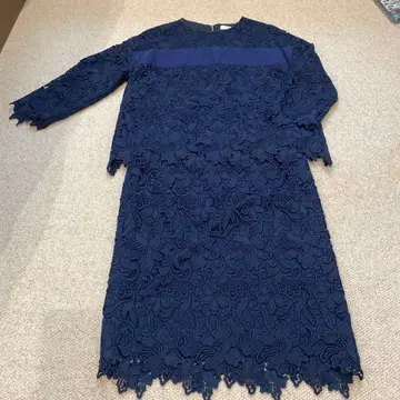 새상품급 아도어 네이비 레이스 셋업