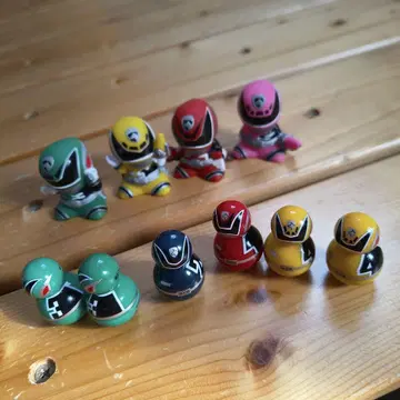 특수전대 데카레인저 치비 피규어, 오키아가리 완구 세트