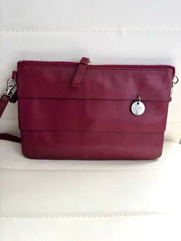 니나리치 숄더백