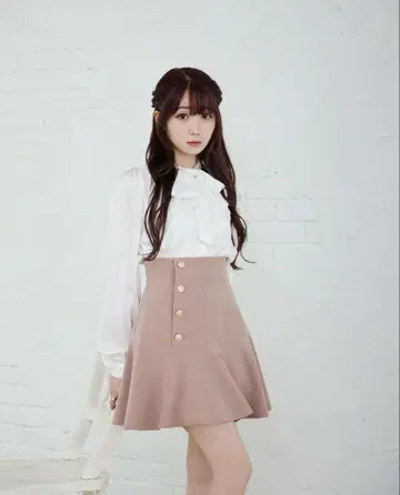 RoseMuse 스위칭 플레어 미니 스커트