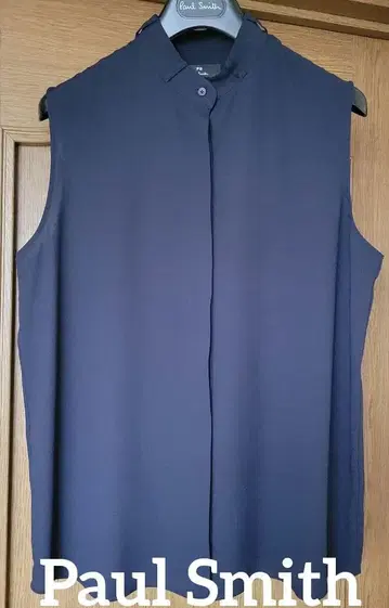 Paul Smith 네이비 슬리브리스 블라우스 44L(XLSize)