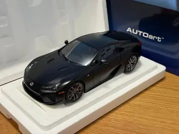 AUTOart 오토 아트 렉서스 LFA 1/18 매트 블랙