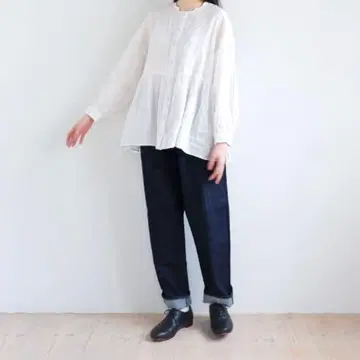 휴일과 시 휴일의 데님 101 인디고