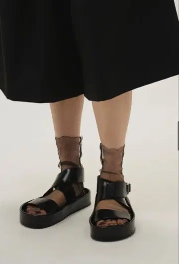 TODAYFUL 청키 벨트 샌들 38 사이즈