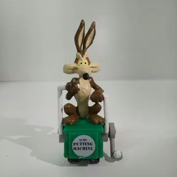 루니툰 와일리 코요테 PVC 피규어