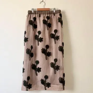 IENA 2024AW 플라워 자수 오간자 스커트