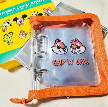 디즈니 스토어 시크릿 카드 바인더 칩과 데일