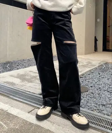 WHO'S WHO gallery/지퍼 디자인 코듀로이 팬츠