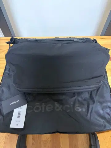 [ 새상품급 ] Cote&Ciel Riss 코트앤시엘 리스 숄더백