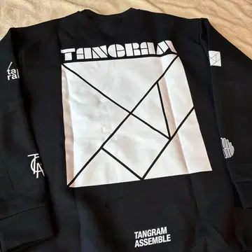 새상품 tangram 종이상자 니트 맨투맨 풀오버