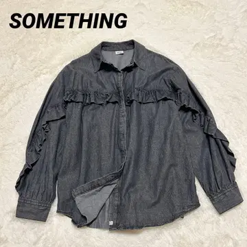 SOMETHING 프릴 슬리브 데님 블라우스 블랙