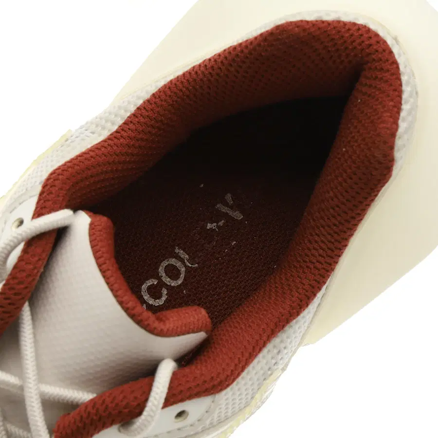 [270] Nike x A-COLD-WALL Zoom Vomero 5 白色