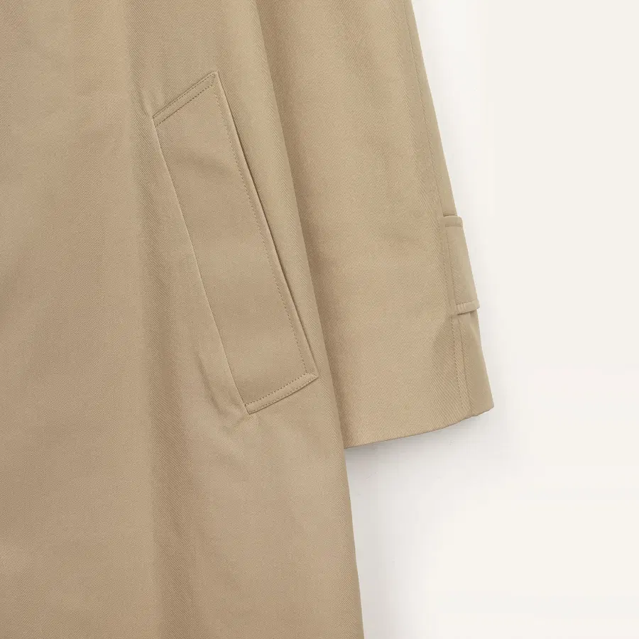 [M] Supreme x Aquascutum 雨衣 - 16FW