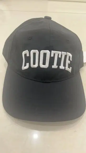 COOTIE 블랙 야구 모자