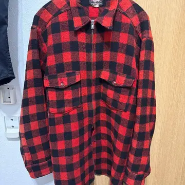 울리치, 50년대 초반, 지퍼 달린 플란넬 셔츠