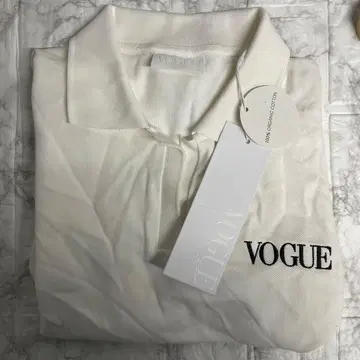 [ 미사용 새상품 ] VOGUE 화이트 피케 셔츠