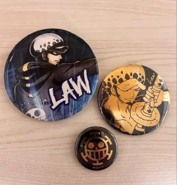 원피스 트라팔가 로우 캔뱃지