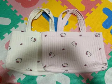 산리오 헬로키티 퀼팅 토트백 2세트