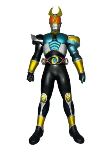 가면라이더 아기토 트리니티 폼 피규어 약 40cm