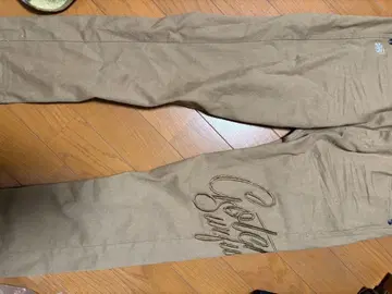 베이지 슬림핏 치노 팬츠