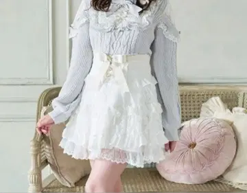 LIZLISA 리본 벨트 샤샤 스커트 화이트