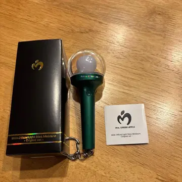 미세스 그린애플 미니 응원봉 키링
