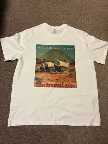 Levi Strauss & Co. 프린트 T셔츠
