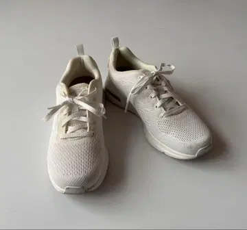 스케쳐스 SKECHERS Air-Cooled Memory Foam