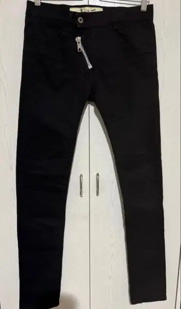 April77 JOHNNY Hi-STANDARD 데님 팬츠 블랙 29