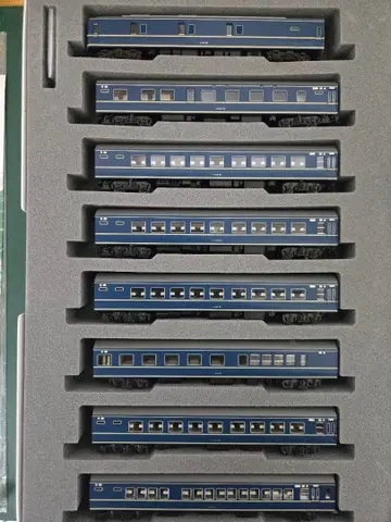 20계 침대 특급 [ 사쿠라 ] 나가사키 편성 8량 세트 KATO