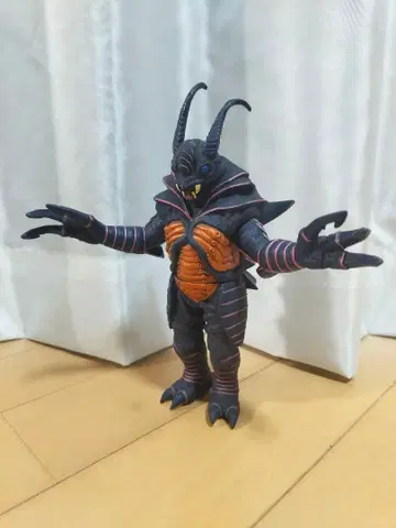 아루케라 소프트 비닐 울트라맨 괴수