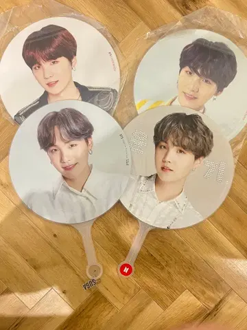 BTS SUGA 윤기 부채