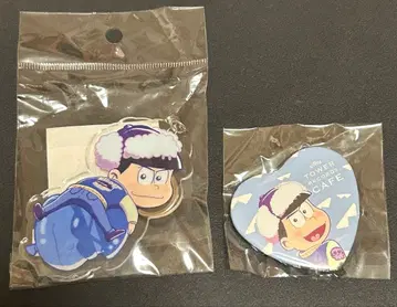 카라마츠 오소마츠 6쌍둥이 타워 레코드 아크릴 키링 하트 캔뱃지 카페