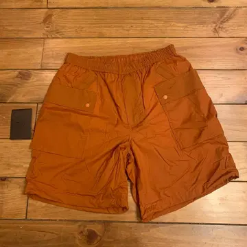 마감 세일! 다이와 피어39 다크 오렌지 M 숏팬츠 택 포함