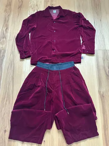 SasquatchFabrix 벨벳 셋업