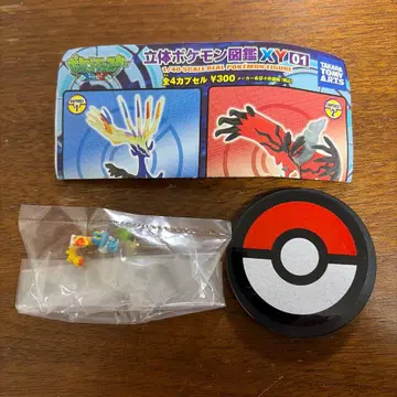입체 포켓몬 도감 XY 01 삼총사 트리미앙 푸호꼬 개굴마르 피규어