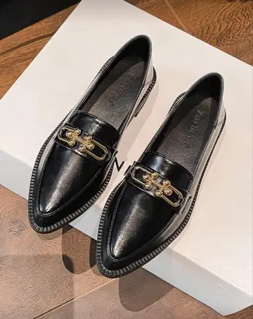 블랙 스틸레토 로퍼 23.5cm