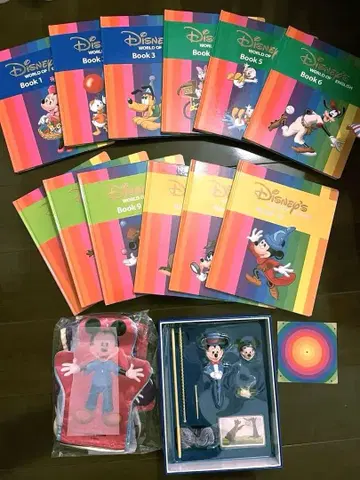 DWE 스토리북 전 12권 세트 & 보물 박스