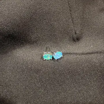 오팔 귀걸이 (양쪽 귀)