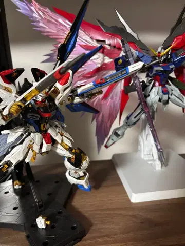 MGEX 스트라이크 프리덤 기타