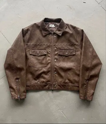 ANDER HUNK 브라운 스터드 자켓