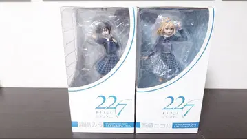 나나니지 사이토 니콜 타키가와 미우 피규어 세트 스티커 포함