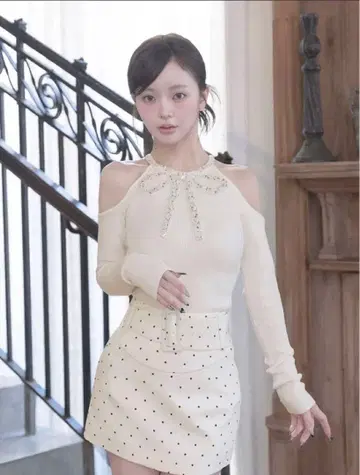 Darich 리본 비쥬 아메슬리 니트탑