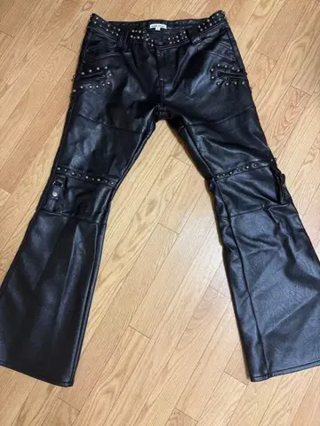 Jaded London 스터드 가죽 팬츠 W36 L