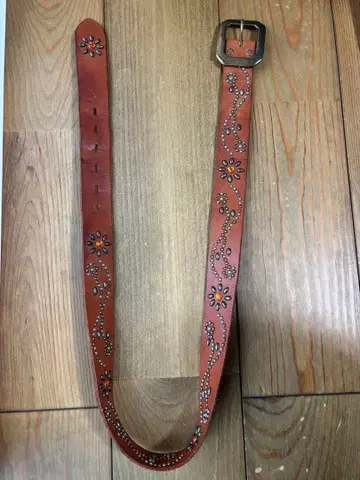 플라워 스터드 벨트 천연 가죽