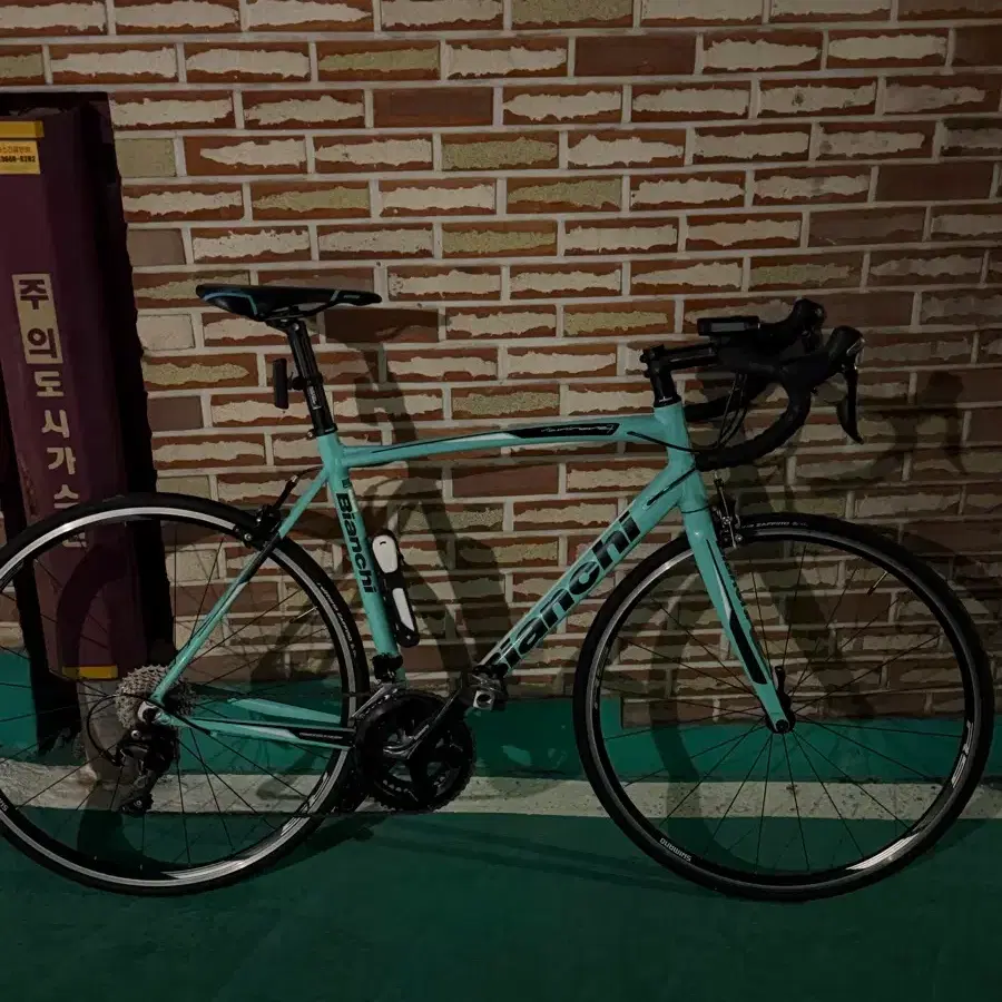 2018 bianchi bicycles Infinito CV Ultegra Di2 Road Bike CL wheelset Full Spec in Details tab Bianchi Intrepida Bianchi Sempre 2018