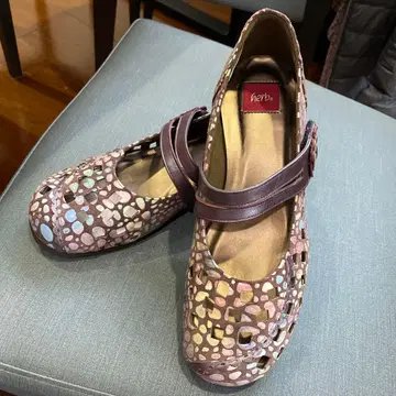 허브 슈즈 구두 펌프스 벨트 포함 24.0