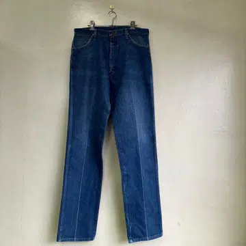 Wrangler 13mwz 36x36 표기 미국제
