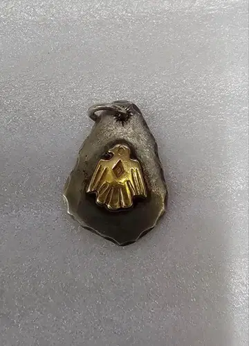 고로즈 올드 이글 병아리 마크 스탠드 메탈 목걸이 탑