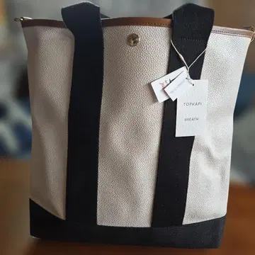 탑카피 BREATH 스코치 그레인 네오 레더 세로형 A4 토트 백